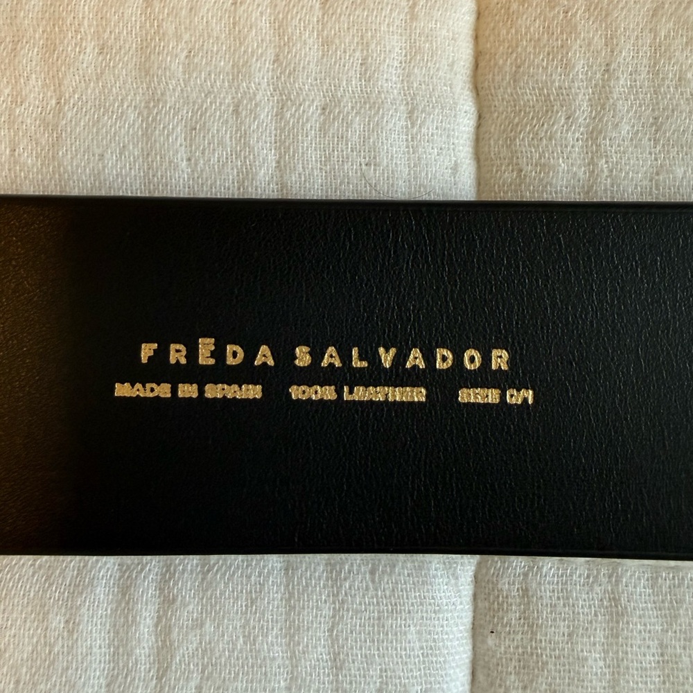 NWT Freda Salvador Randy Belt, black calf with gold hardware, size 0/1 - Picture 6 of 7